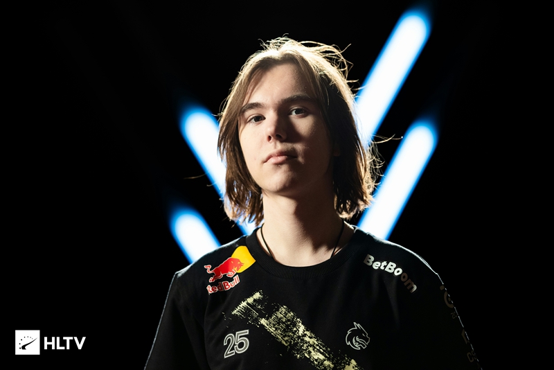 何通过教育 何通过教育