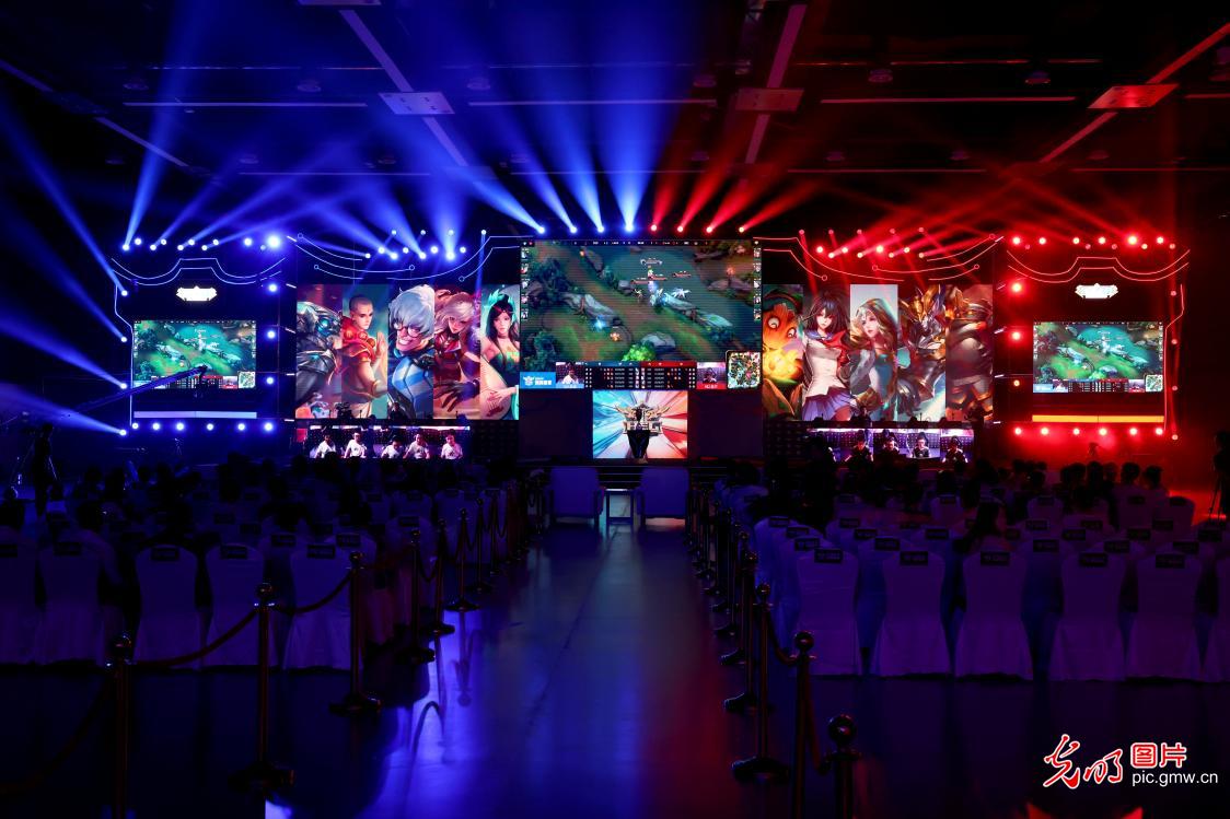 他克服了重 他克服了重