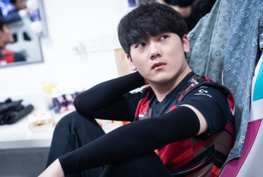 学生小李开 学生小李开